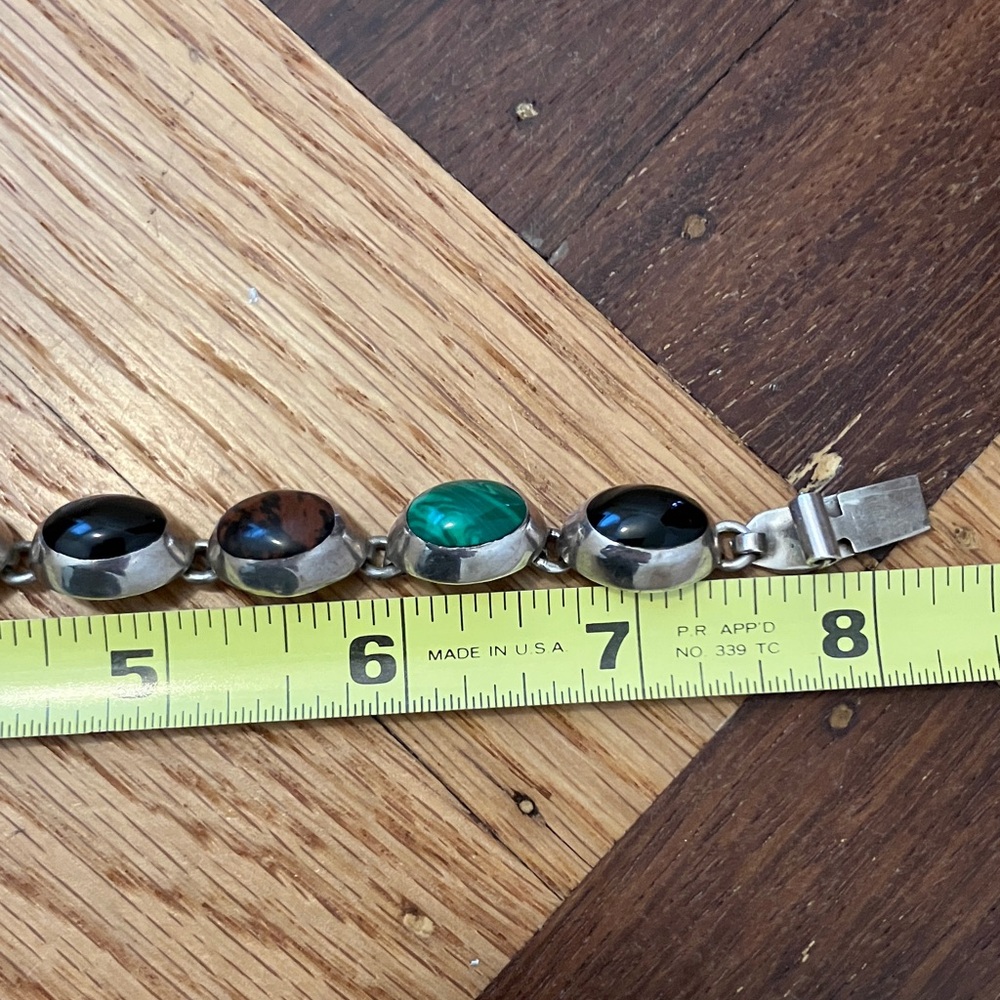 Gorgeous Vintage Taxco Multi-Stone Cabochon and Sterling Linked Bracelet - Picture 9 of 11